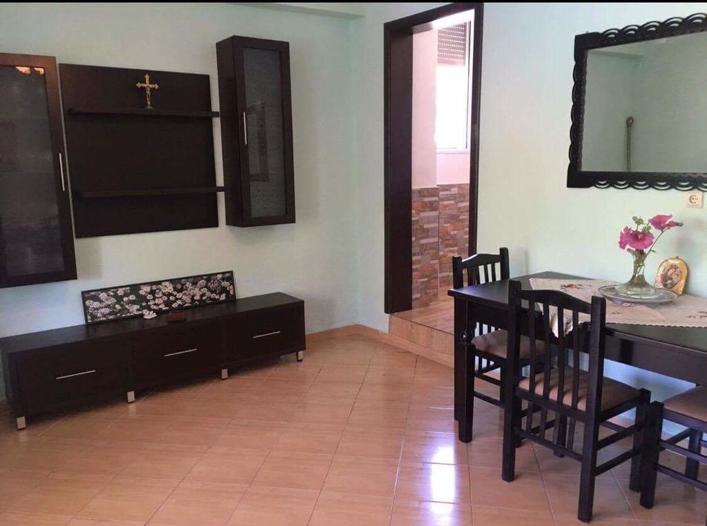 Vieri Apartments Lukove Ruang foto