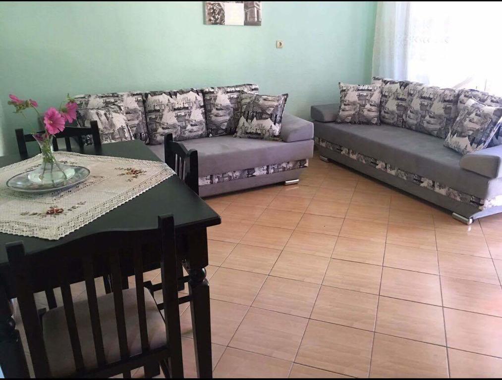 Vieri Apartments Lukove Ruang foto
